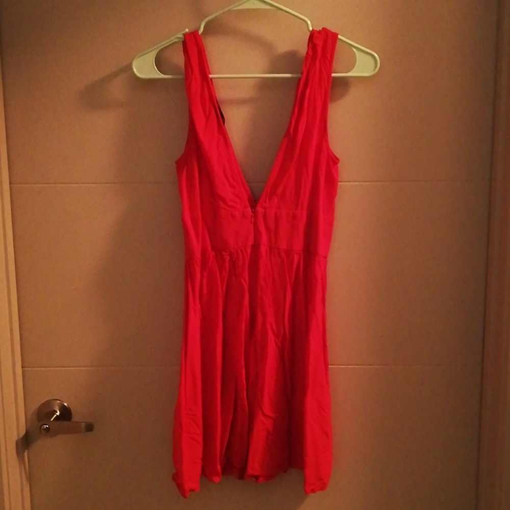 Red Dress - Picture 2 of 2